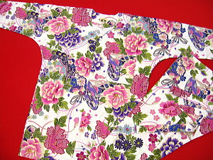 義若オリジナルの鯉口シャツ・ダボシャツ　金彩牡丹と桜　白ピンク紫